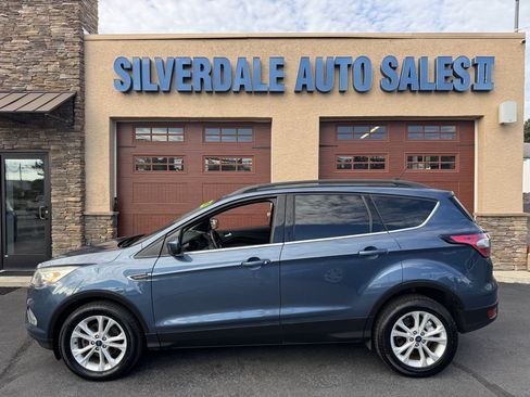 Used 2018 Ford Escape SEL FWD image 3