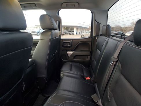 Used 2018 Chevrolet Silverado 1500 LT w/ All Star Edition image 30