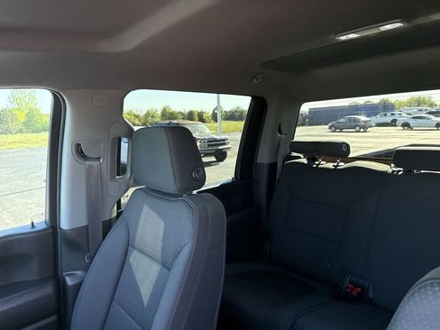Certified 2022 Chevrolet Silverado 2500 Custom w/ Custom Convenience Package AWD/4WD image 10