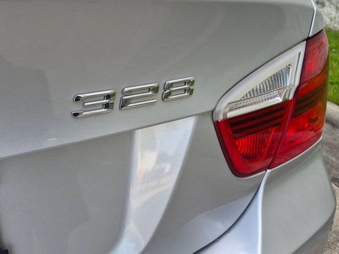 Used 2007 BMW 328i Sedan RWD image 26