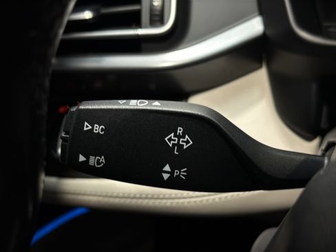 Used 2015 BMW i8 AWD/4WD image 28