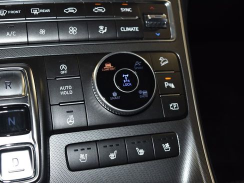 Used 2023 Hyundai Santa Fe Calligraphy image 16