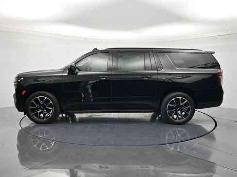 Used 2022 Chevrolet Suburban RST w/ Luxury Package RWD image 8