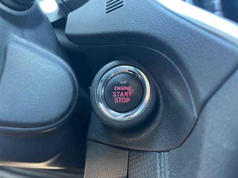 Used 2019 Subaru Forester Premium AWD/4WD image 16