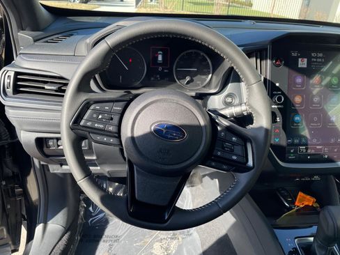 Used 2025 Subaru Forester Premium w/ Convenience Package #1 image 19