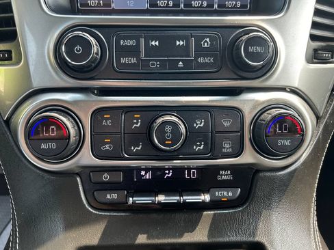 Used 2019 Chevrolet Tahoe LS AWD/4WD image 27