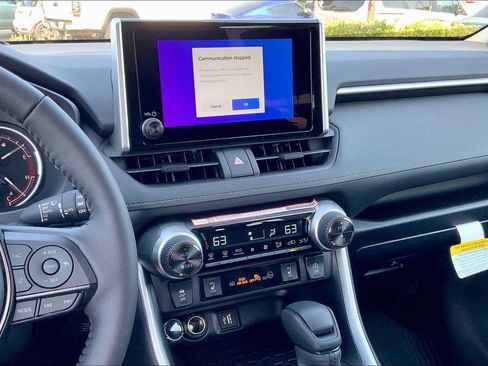 New 2025 Toyota RAV4 XLE image 6