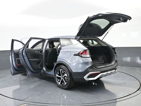 Used 2025 Kia Sportage EX image 78