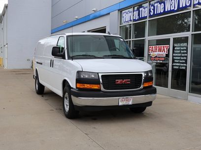 New 2025 GMC Savana 3500 Extended w/ Driver Convenience Package