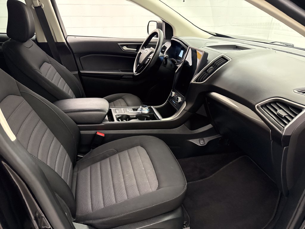 Used 2022 Ford Edge SE AWD/4WD image 23