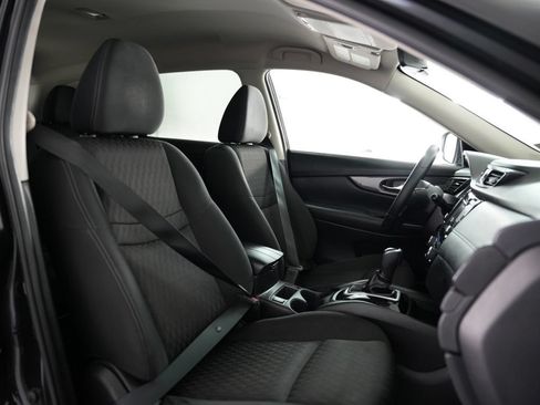 Used 2020 Nissan Rogue SV FWD image 50