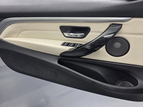 Used 2019 BMW 430i Convertible RWD image 23