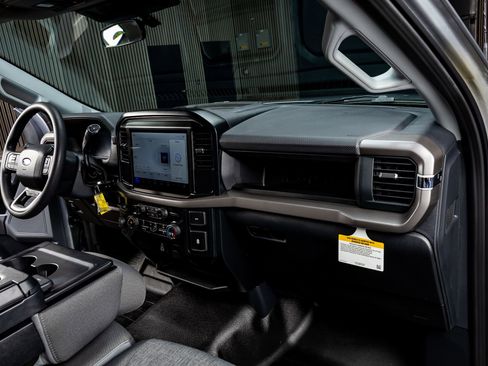 Used 2025 Ford F150 XL w/ Equipment Group 103A High image 14