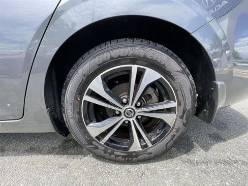 Used 2022 Nissan Sentra SV FWD image 23