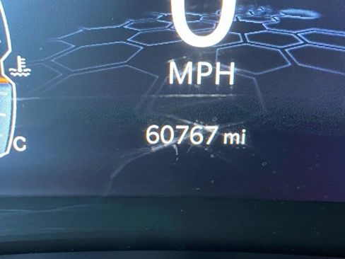 Used 2022 Jeep Compass Trailhawk image 28