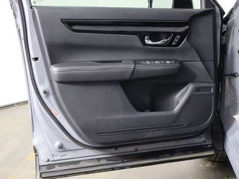 Used 2024 Honda CR-V Sport Touring image 18