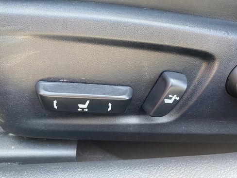 Used 2016 Lexus IS 200t RWD image 16