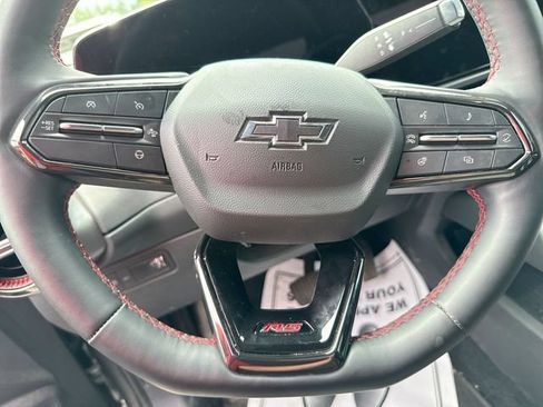 Used 2024 Chevrolet Equinox EV RS FWD image 11