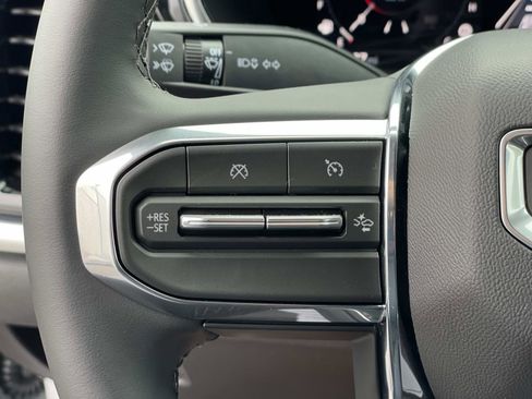 New 2026 GMC Canyon Elevation image 11