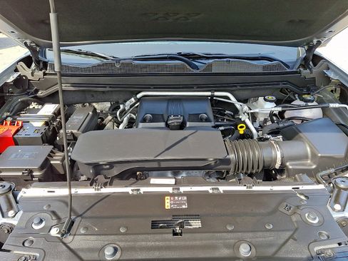 Certified 2025 GMC Canyon AT4 w/ Nightfall Edition AWD/4WD image 32