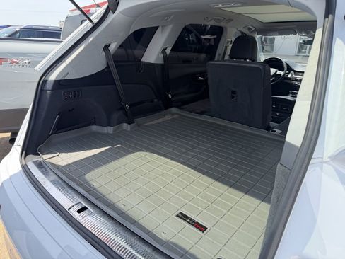 Used 2018 Audi Q7 3.0T Premium Plus AWD/4WD image 3