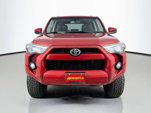Used 2016 Toyota 4Runner SR5 Premium AWD/4WD image 2