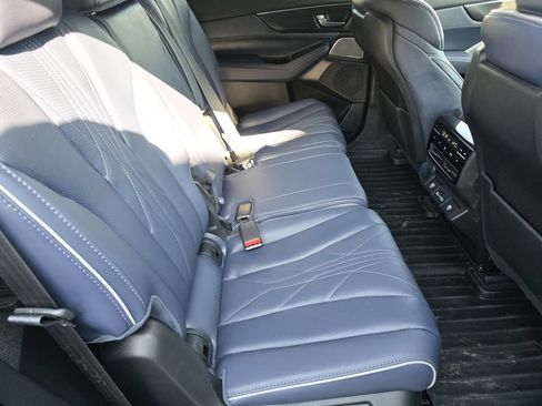 Used 2024 Acura MDX Type S AWD/4WD image 11