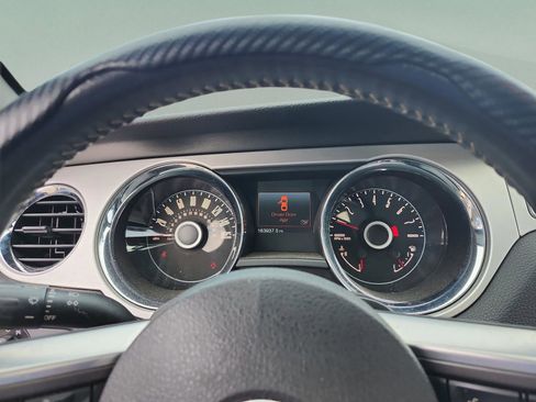 Used 2014 Ford Mustang Premium w/ Comfort Package image 10