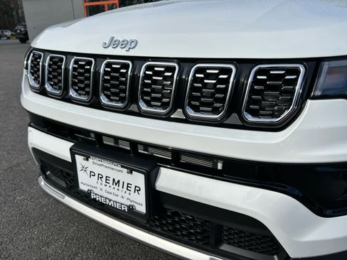 New 2026 Jeep Compass Limited image 16