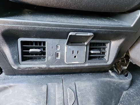 Certified 2023 Chevrolet Silverado 1500 LT w/ Convenience Package II AWD/4WD image 36