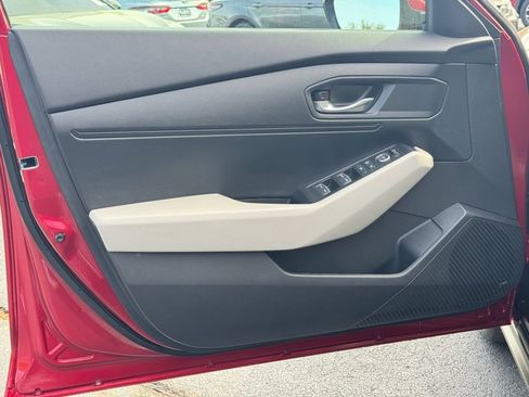 Used 2023 Honda Accord LX image 19