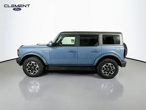 New 2025 Ford Bronco Outer Banks image 4