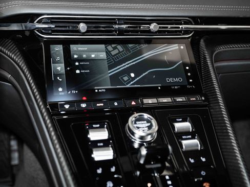 Used 2024 Aston Martin DB12 Coupe image 10