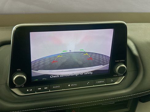 Used 2023 Nissan Rogue SV FWD image 22