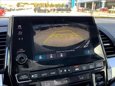 Used 2020 Honda Odyssey EX image 27