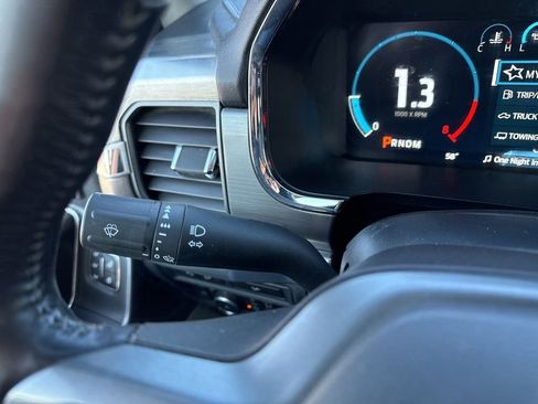 Used 2022 Ford F150 Lariat w/ Equipment Group 502A High image 19