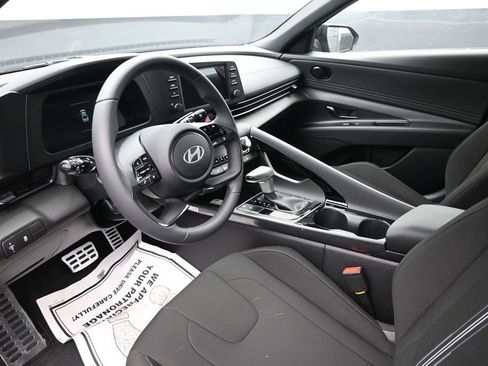 New 2026 Hyundai Elantra SEL Sport Premium FWD image 19