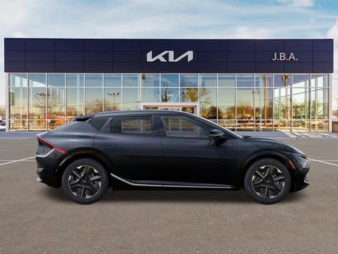 New 2026 Kia EV6 Wind AWD/4WD image 7
