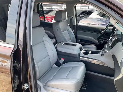 Used 2020 Chevrolet Tahoe LT image 10
