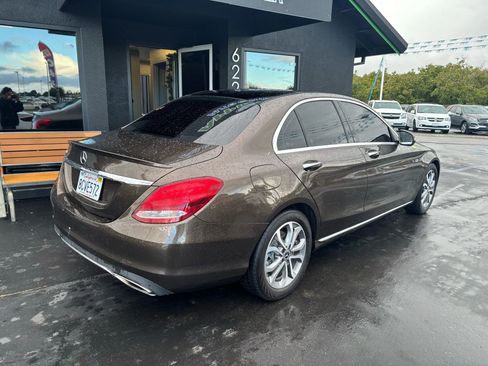 Used 2018 Mercedes-Benz C 300 Sedan image 6
