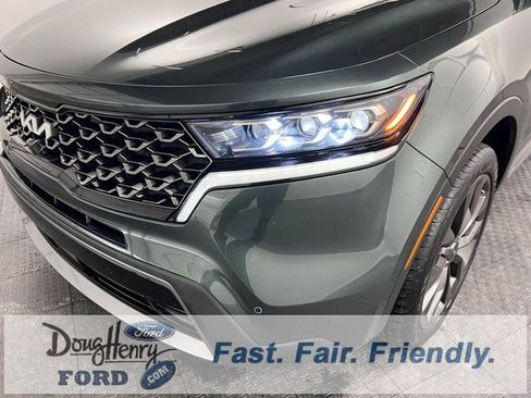 Used 2023 Kia Sorento SX Prestige image 10