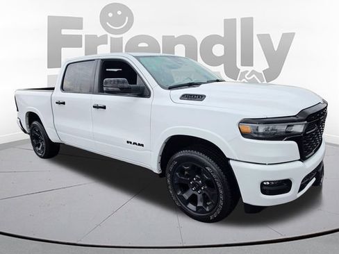 Used 2025 RAM 1500 Big Horn AWD/4WD image 3
