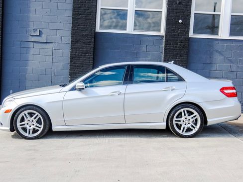 Used 2013 Mercedes-Benz E 350 4MATIC Sedan w/ Premium 1 Pkg image 5