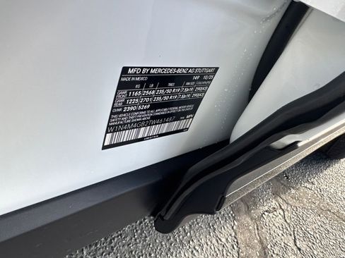 New 2026 Mercedes-Benz GLB 250 image 31