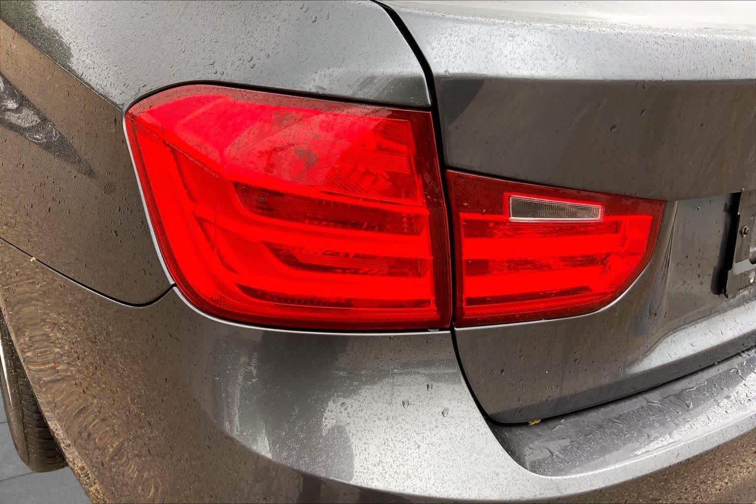 Used 2012 BMW 328i Sedan RWD image 27