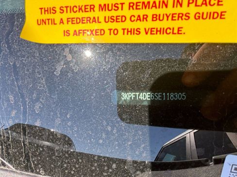 Used 2025 Kia K4 LXS image 10