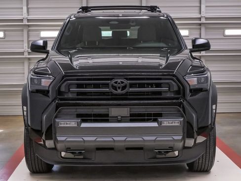 Used 2025 Toyota 4Runner SR5 RWD image 4