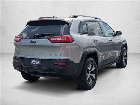 Used 2014 Jeep Cherokee Trailhawk w/ Leather Interior Group image 5