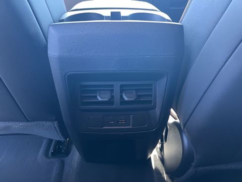 Used 2025 GMC Canyon AT4 w/ Nightfall Edition AWD/4WD image 19