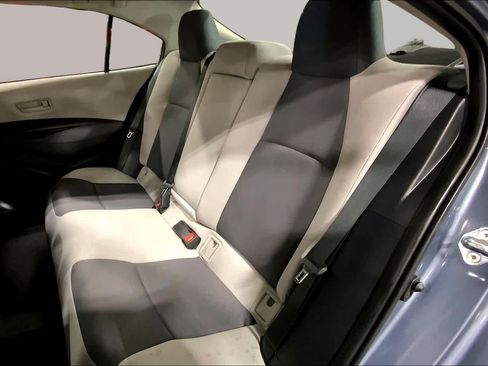 Used 2025 Toyota Corolla LE FWD image 21